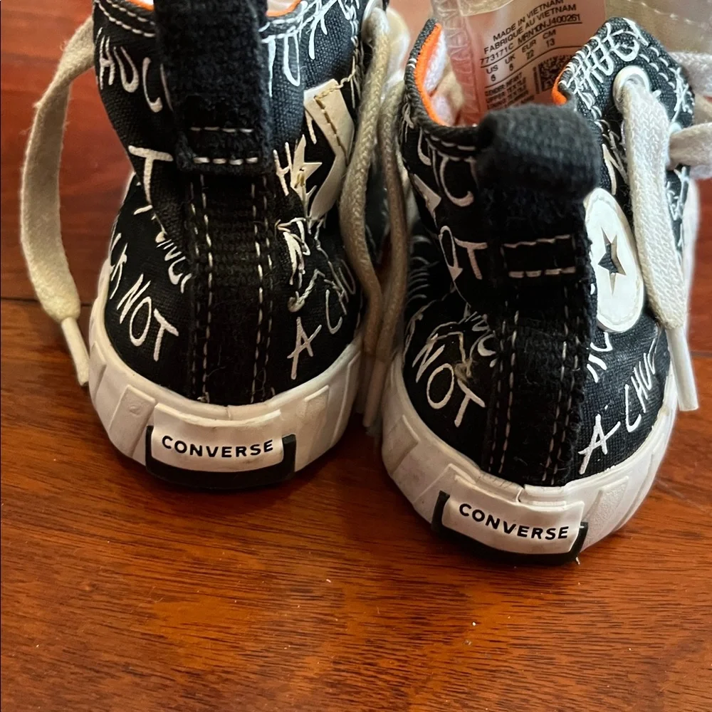 Converse Black and White Sneakers Size 6 Preloved